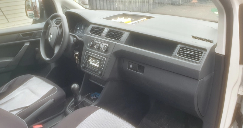 Volkswagen Caddy cena 48700 przebieg: 81000, rok produkcji 2016 z Mirosławiec małe 79